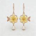 Golden Lily & Pearl Earrings